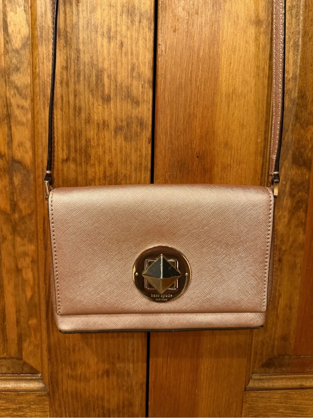 kate spade New York Sally Newbury Rose Gold Crossbody Bag Turn lock See pics